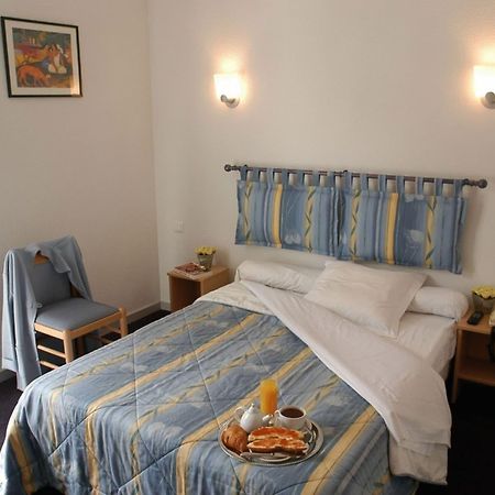 Hotel Esplanade Eden Lourdes Bilik gambar