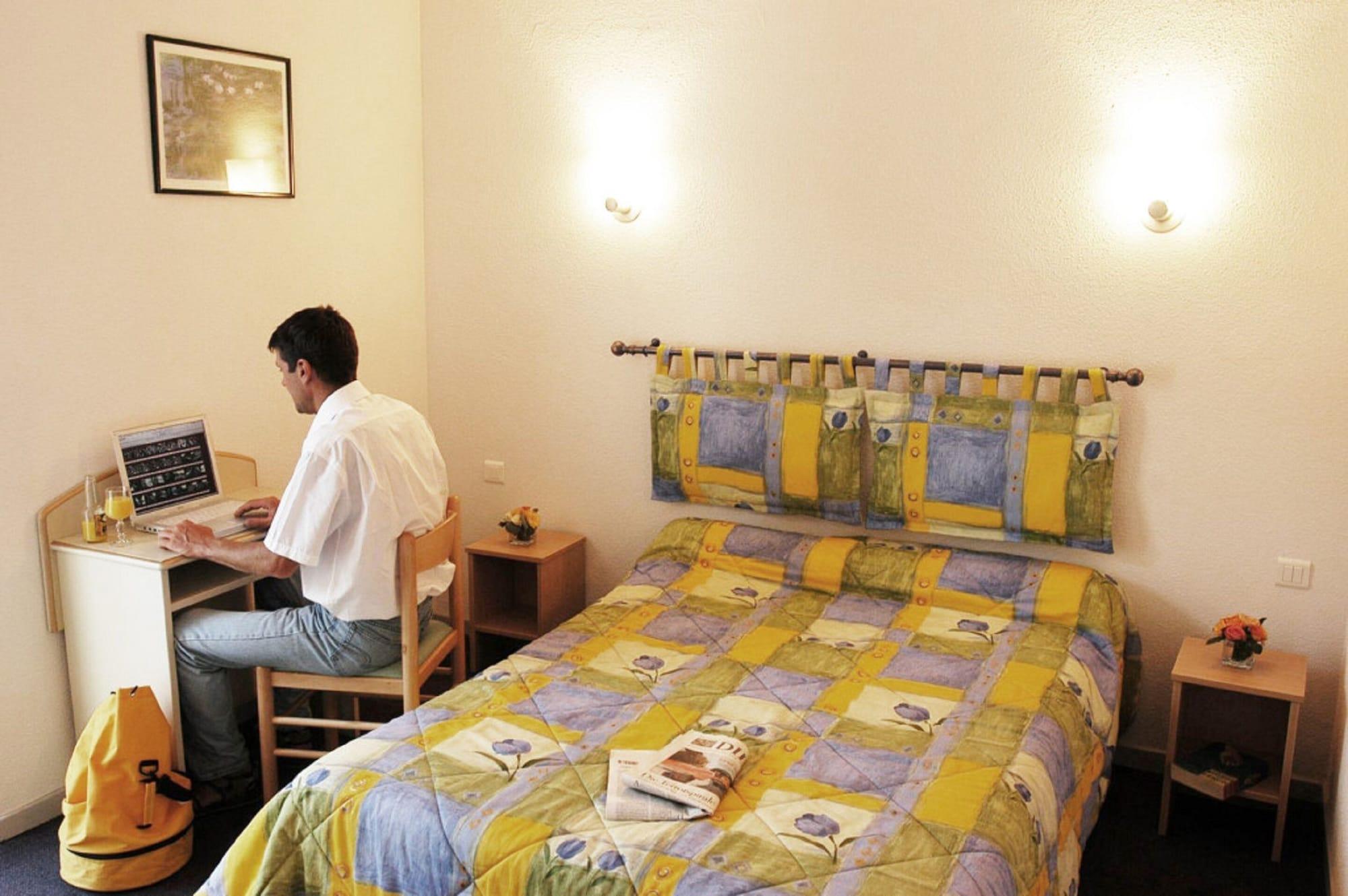 Hotel Esplanade Eden Lourdes Luaran gambar