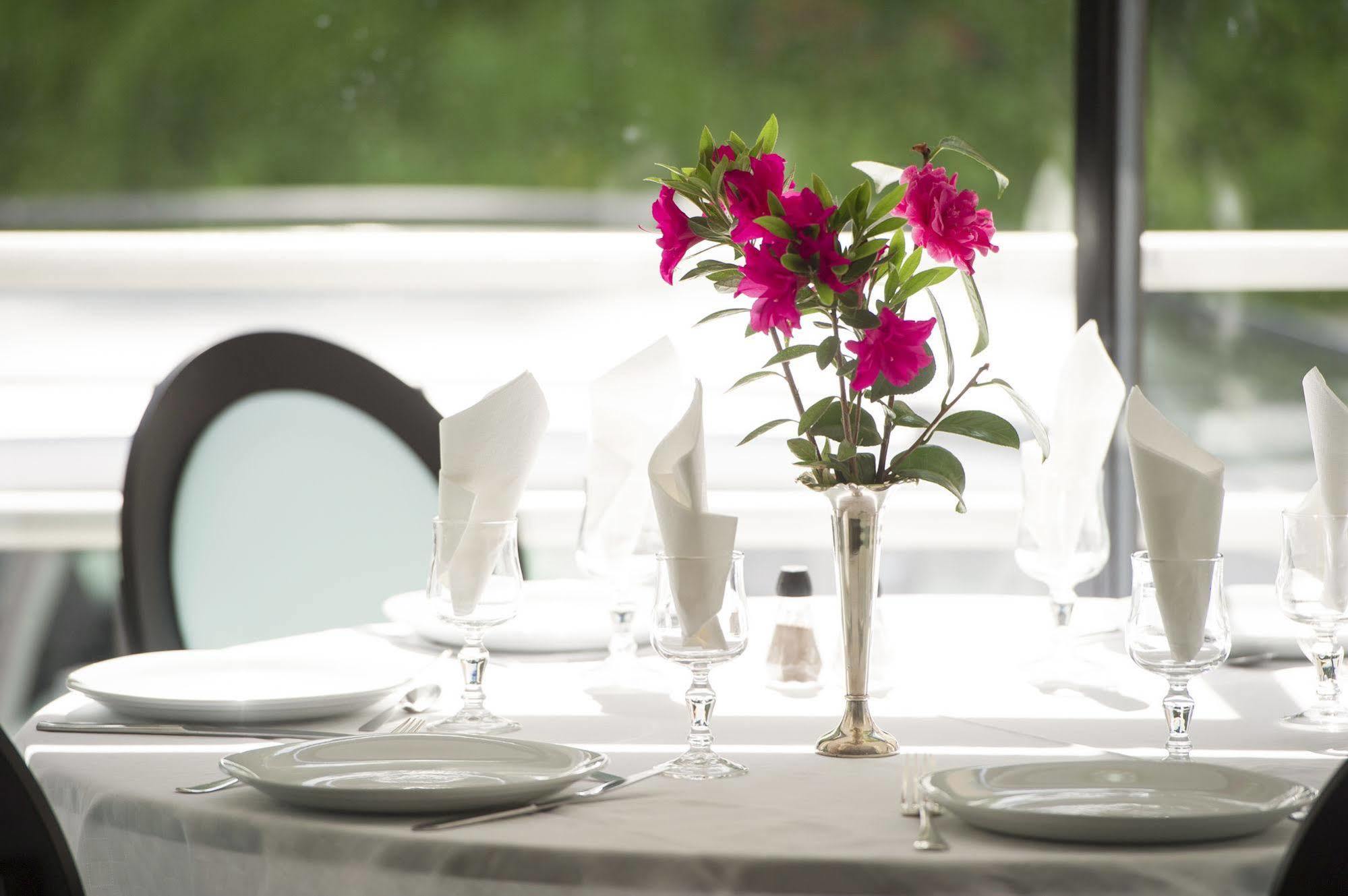 Hotel Esplanade Eden Lourdes Luaran gambar
